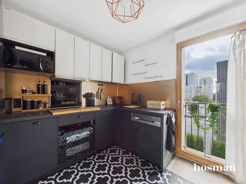 Appartement - 89 m² - 5 pièces