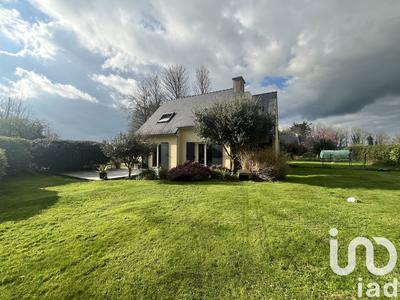 Maison - 95 m² - 5 pièces