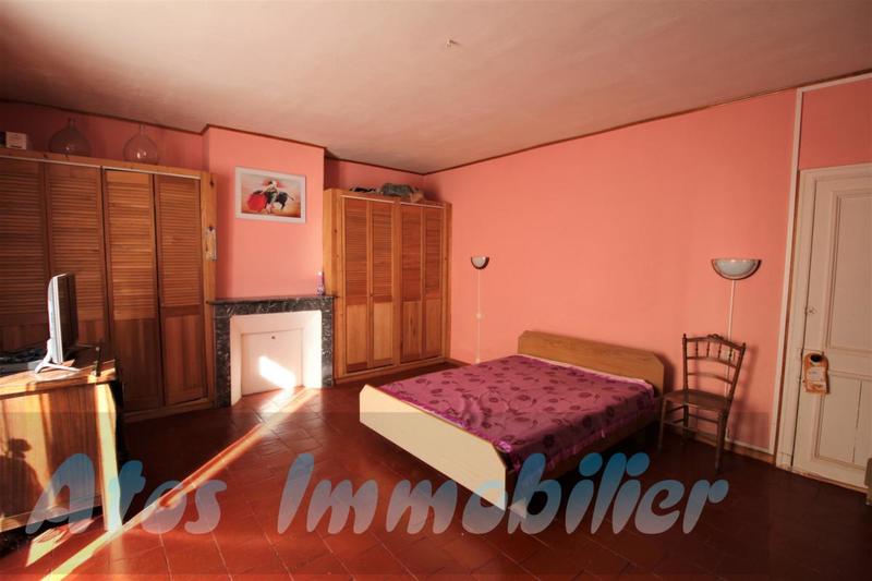 Maison de village - 212 m² - 7 pièces