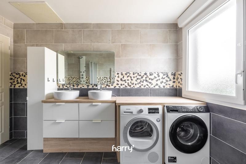 Maison - 132 m² - 6 pièces