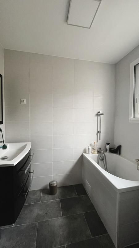 Maison traditionnelle - 143 m² - 5 pièces