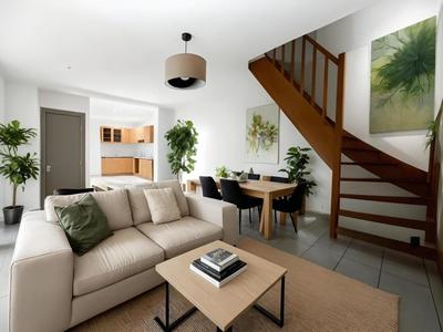 Maison de ville - 85 m² - 4 pièces