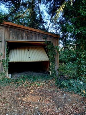 Terrain constructible - 3 574 m²