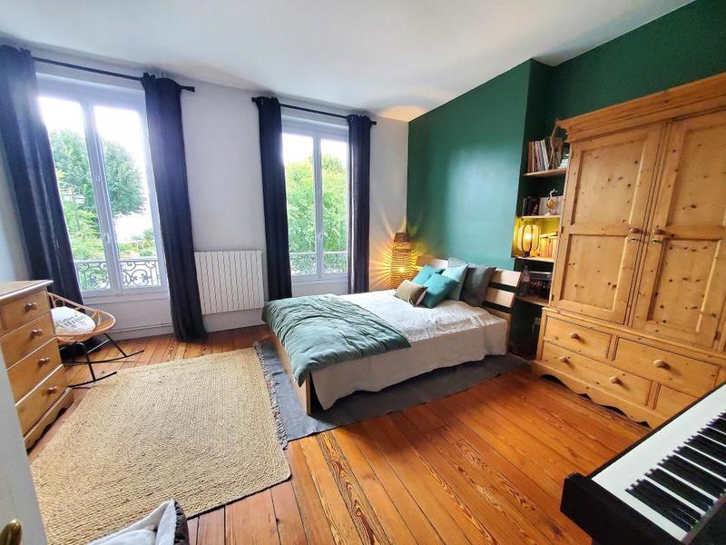 Maison de ville - 201 m² - 7 pièces