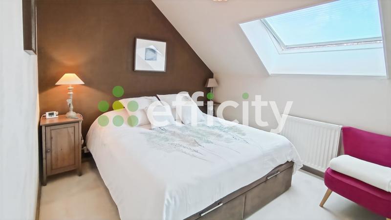 Maison - 176 m² - 9 pièces