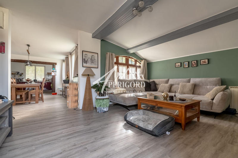 Maison - 118 m² - 7 pièces