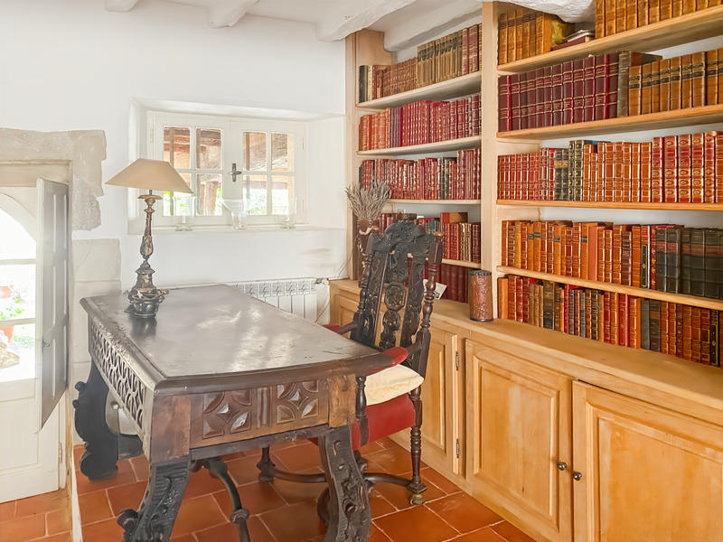 Maison - 227 m² - 6 pièces