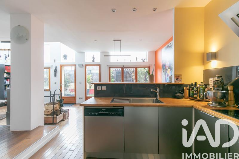 Maison - 170 m² - 6 pièces