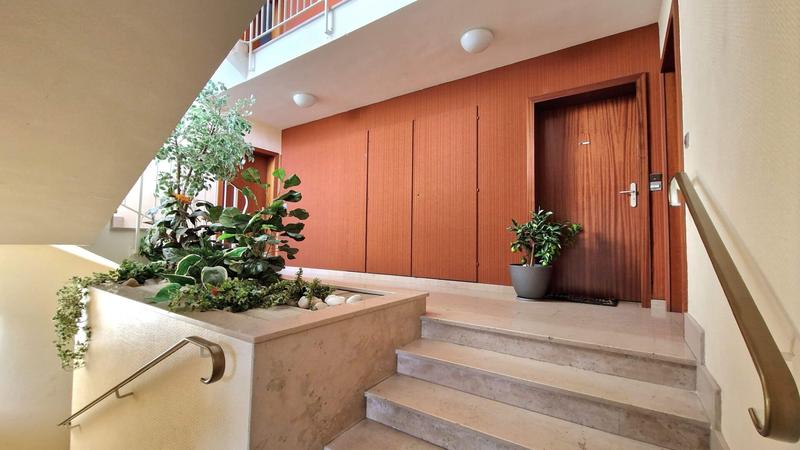 Appartement - 106 m² - 5 pièces