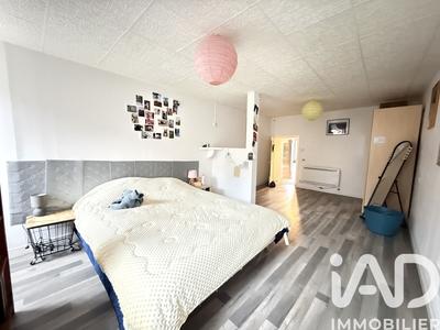 Maison - 96 m² - 4 pièces