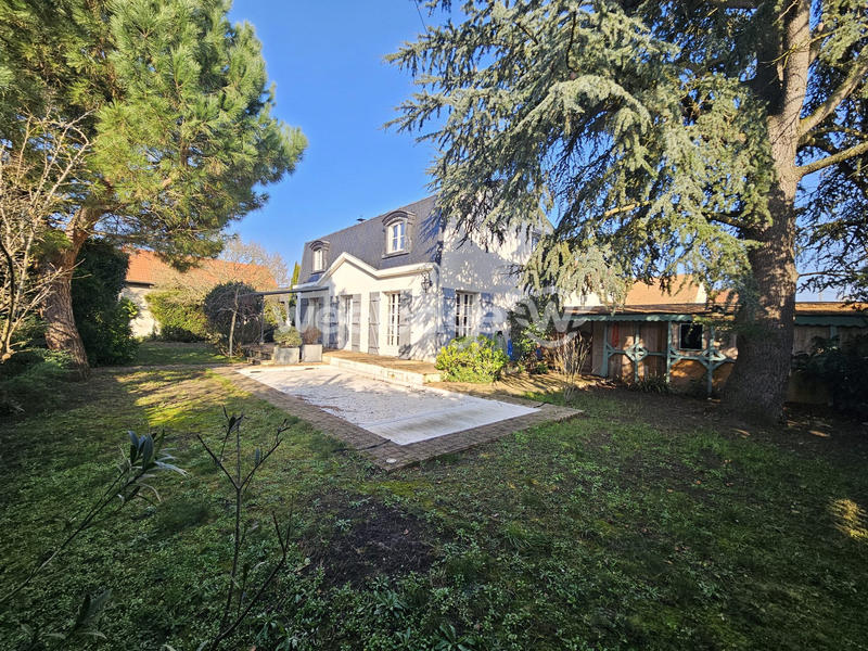 Maison - 164 m² - 6 pièces