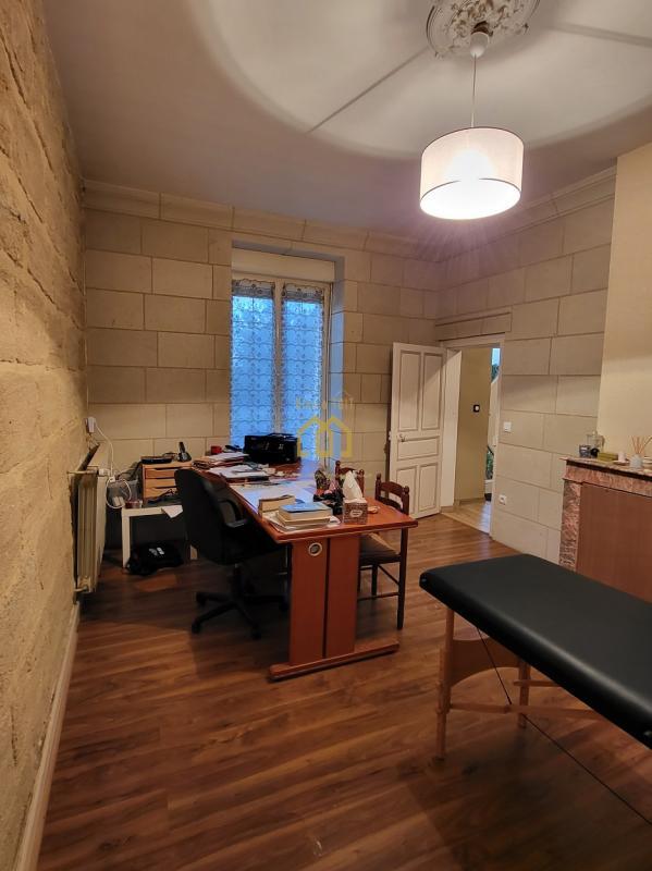 Propriété - 173 m² - 6 pièces