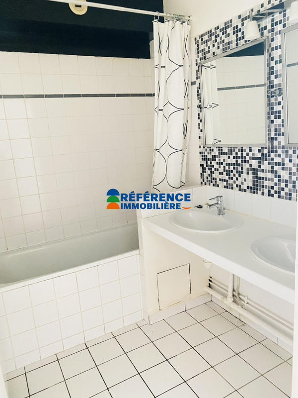 Appartement - 81 m² - 4 pièces