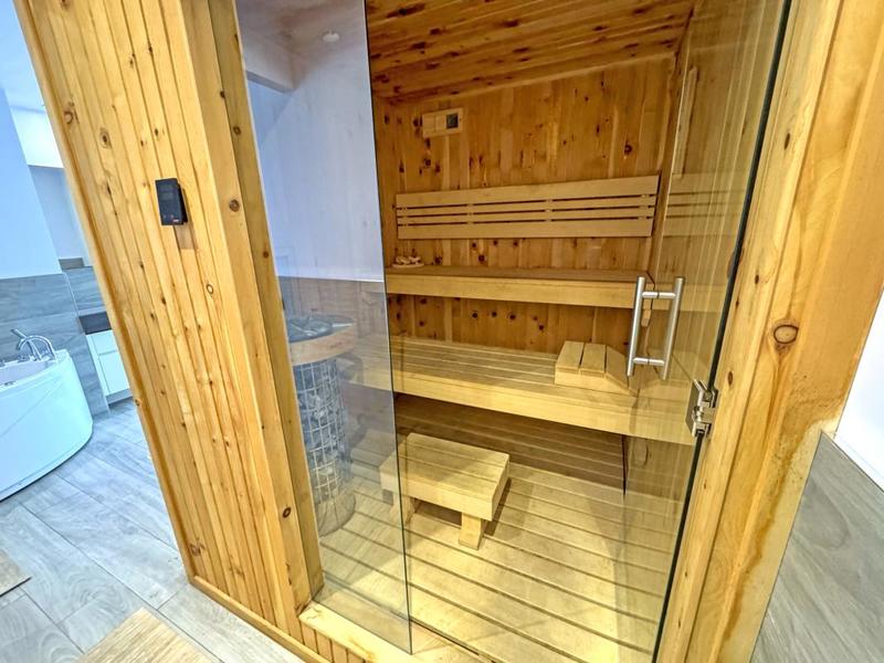 Appartement - 100 m² - 4 pièces