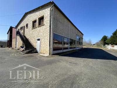 Entrepôt - 1 753 m² - 3 pièces