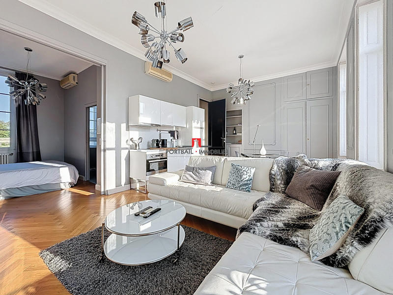 Maison - 160 m² - 5 pièces