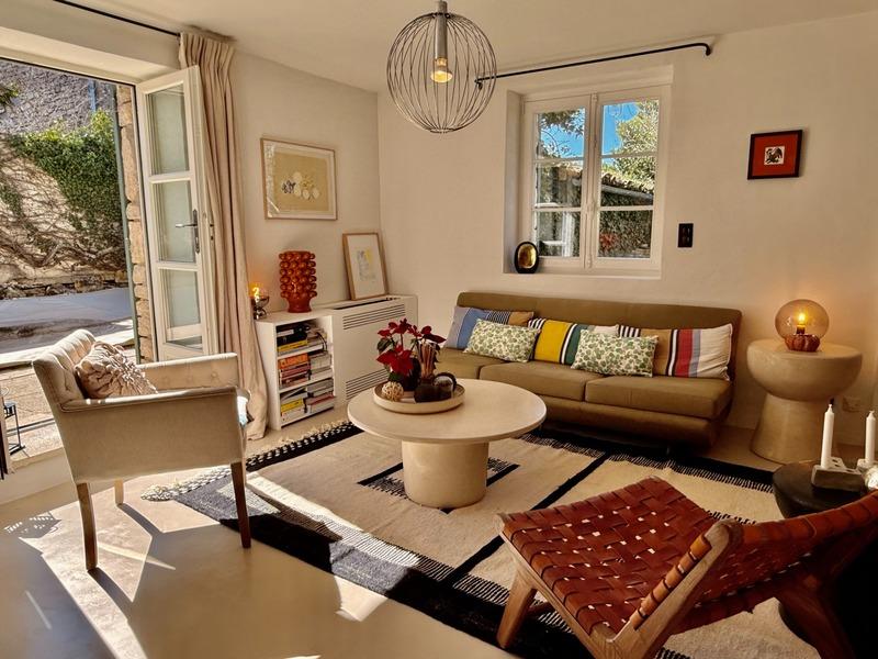 Mas - 180 m² - 6 pièces