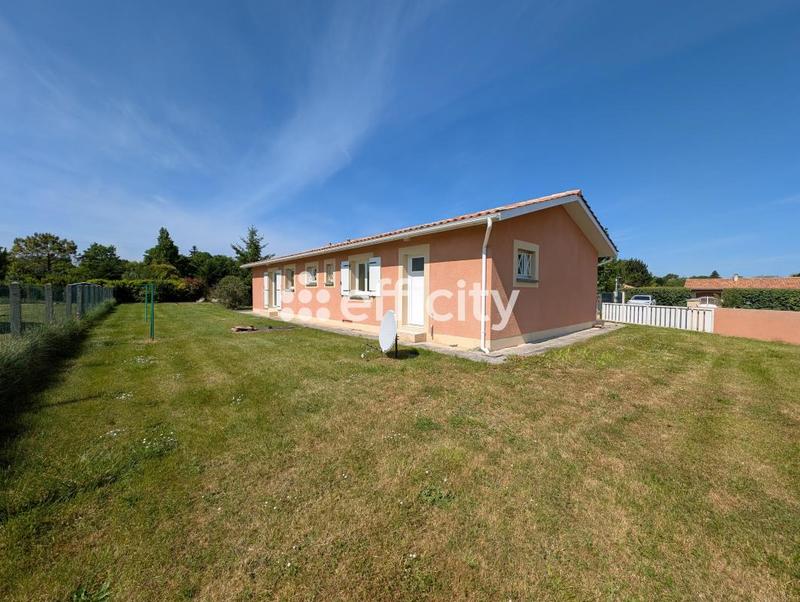 Maison - 96 m² - 4 pièces