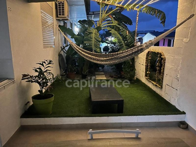 Maison - 102 m² - 4 pièces