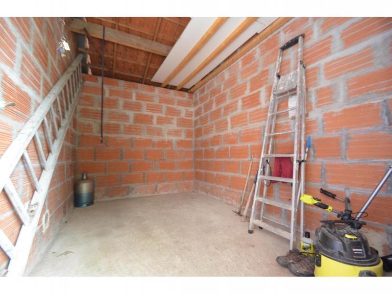 Maison - 94 m² - 5 pièces