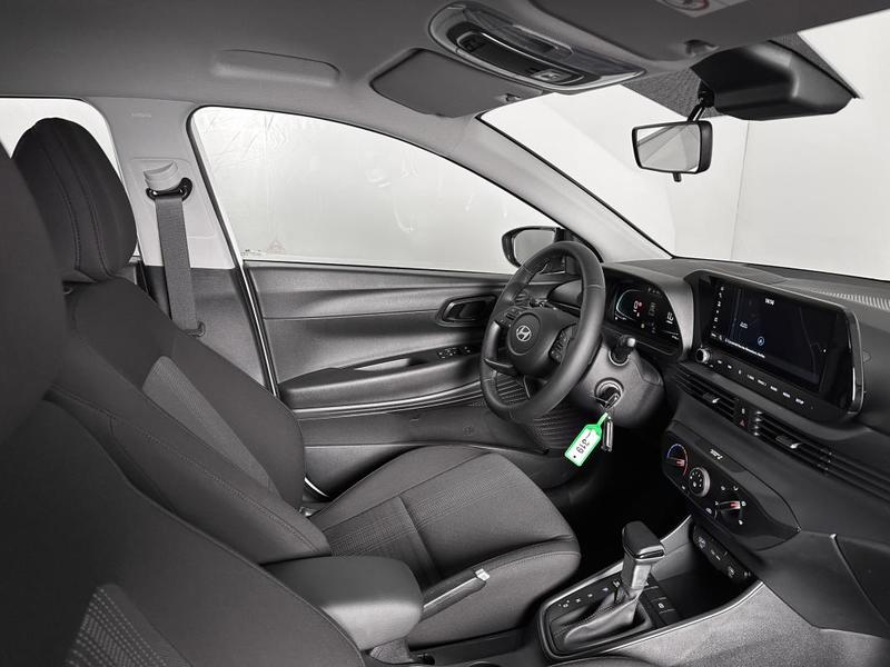 Hyundai i20 Intuitive 100ch Camera Carplay Sieges Chauff Regul Ja16 Garantie 2030 Dct-7