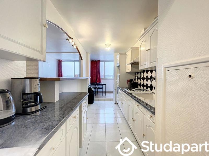 Chambre - 12 m² - 1 pièce