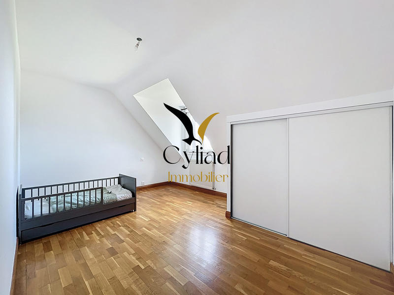 Maison contemporaine - 151 m² - 6 pièces