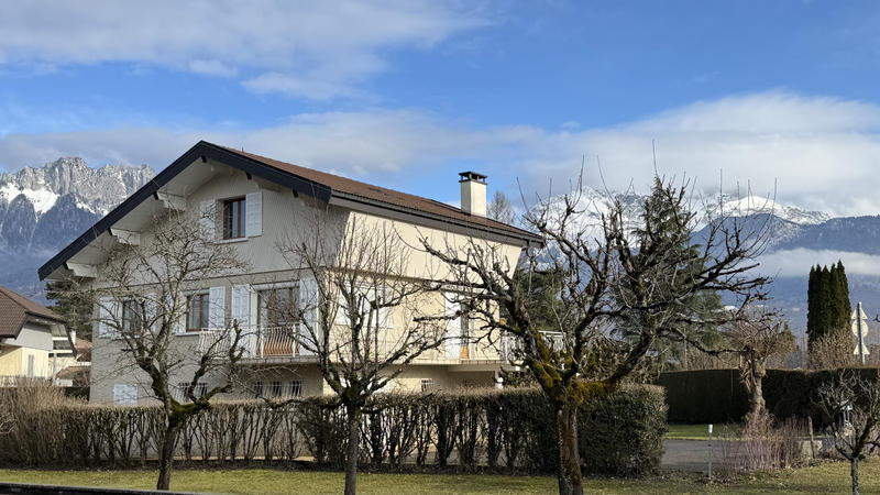Maison - 160 m² - 6 pièces