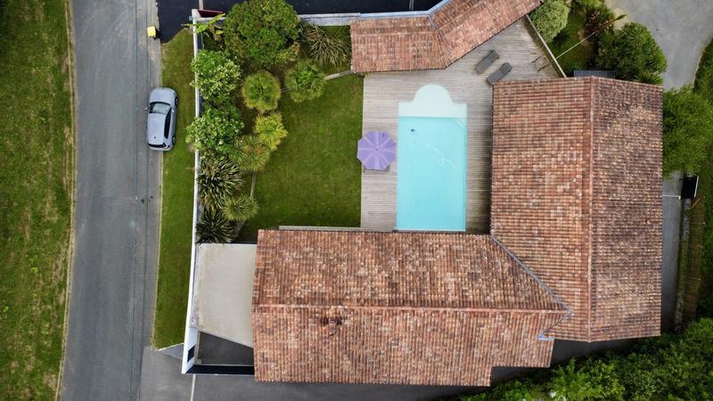 Maison d'architecte - 220 m² - 7 pièces