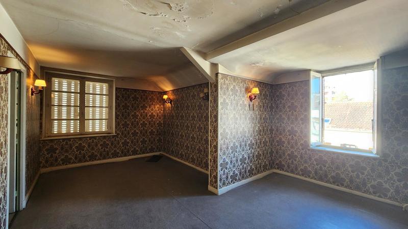 Maison - 139 m² - 5 pièces