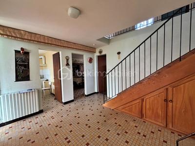 Maison - 105 m² - 6 pièces