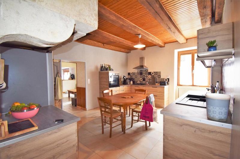 Maison de village - 199 m² - 6 pièces