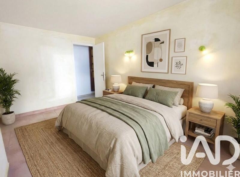 Maison - 105 m² - 4 pièces