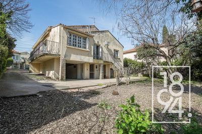 Maison - 181 m² - 6 pièces