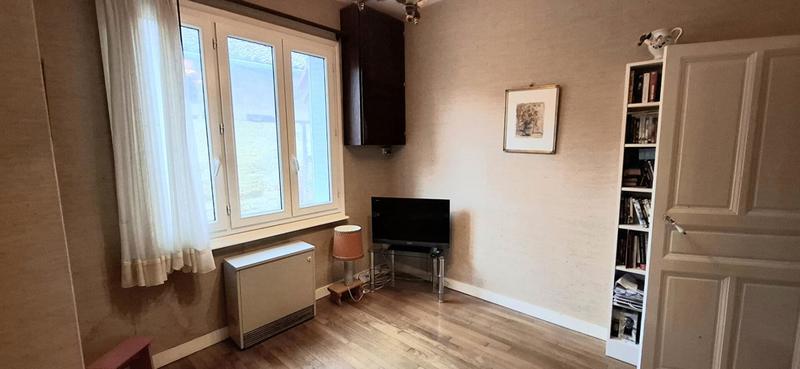 Maison - 185 m² - 7 pièces