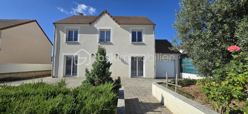 Maison - 130 m² - 7 pièces