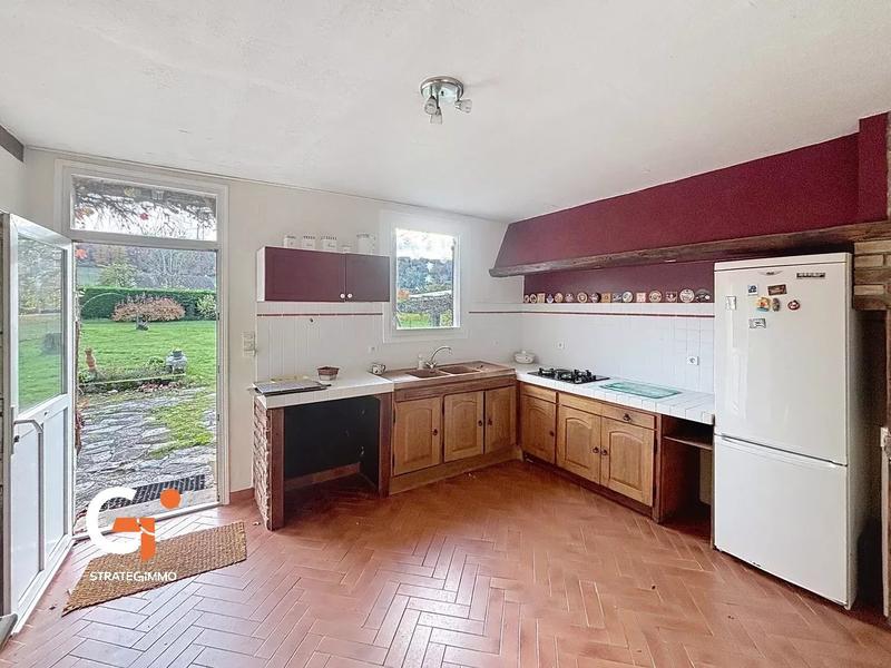 Maison - 180 m² - 6 pièces