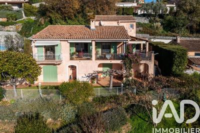 Maison - 172 m² - 7 pièces