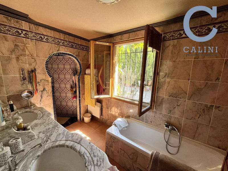 Villa - 173 m² - 5 pièces