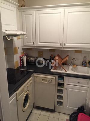 Studio - 30 m² - 1 pièce