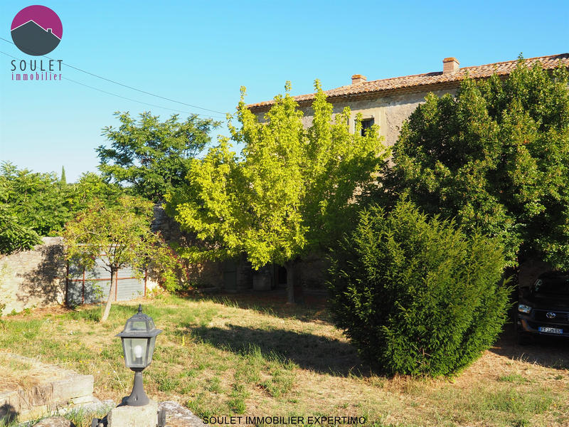 Propriété - 540 m² - 20 pièces