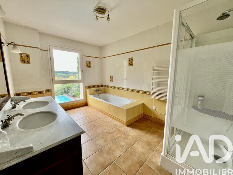 Maison de campagne - 250 m² - 9 pièces