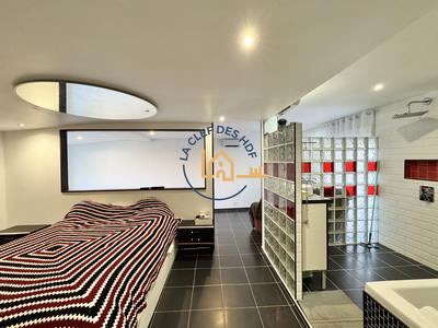 Maison - 137 m² - 7 pièces