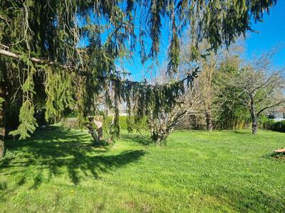 Terrain constructible - 920 m²