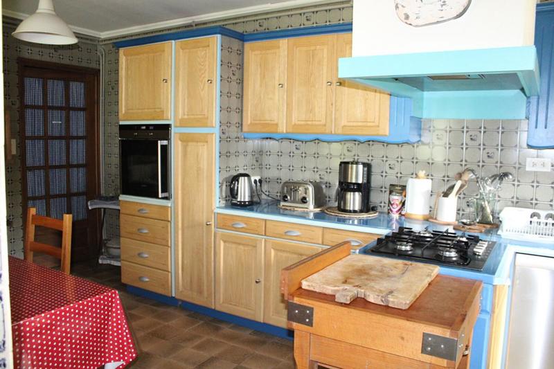 Maison - 250 m² - 12 pièces