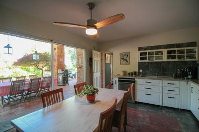 Demeure - 340 m² - 12 pièces