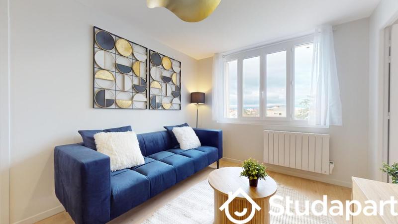 Chambre - 9 m² - 1 pièce