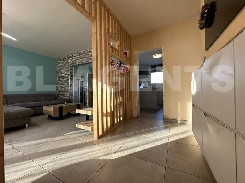 Maison - 100 m² - 5 pièces