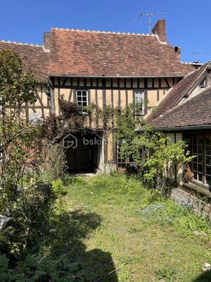 Maison ancienne - 166 m² - 8 pièces