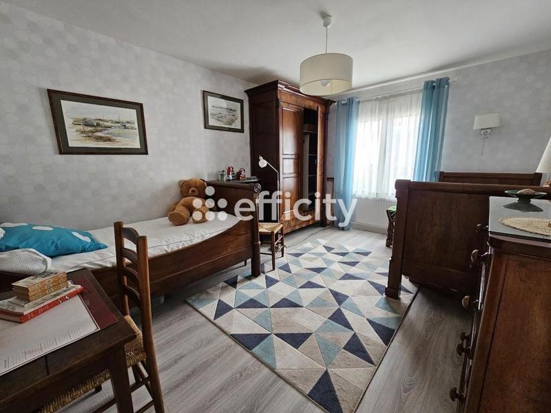 Maison - 196 m² - 7 pièces